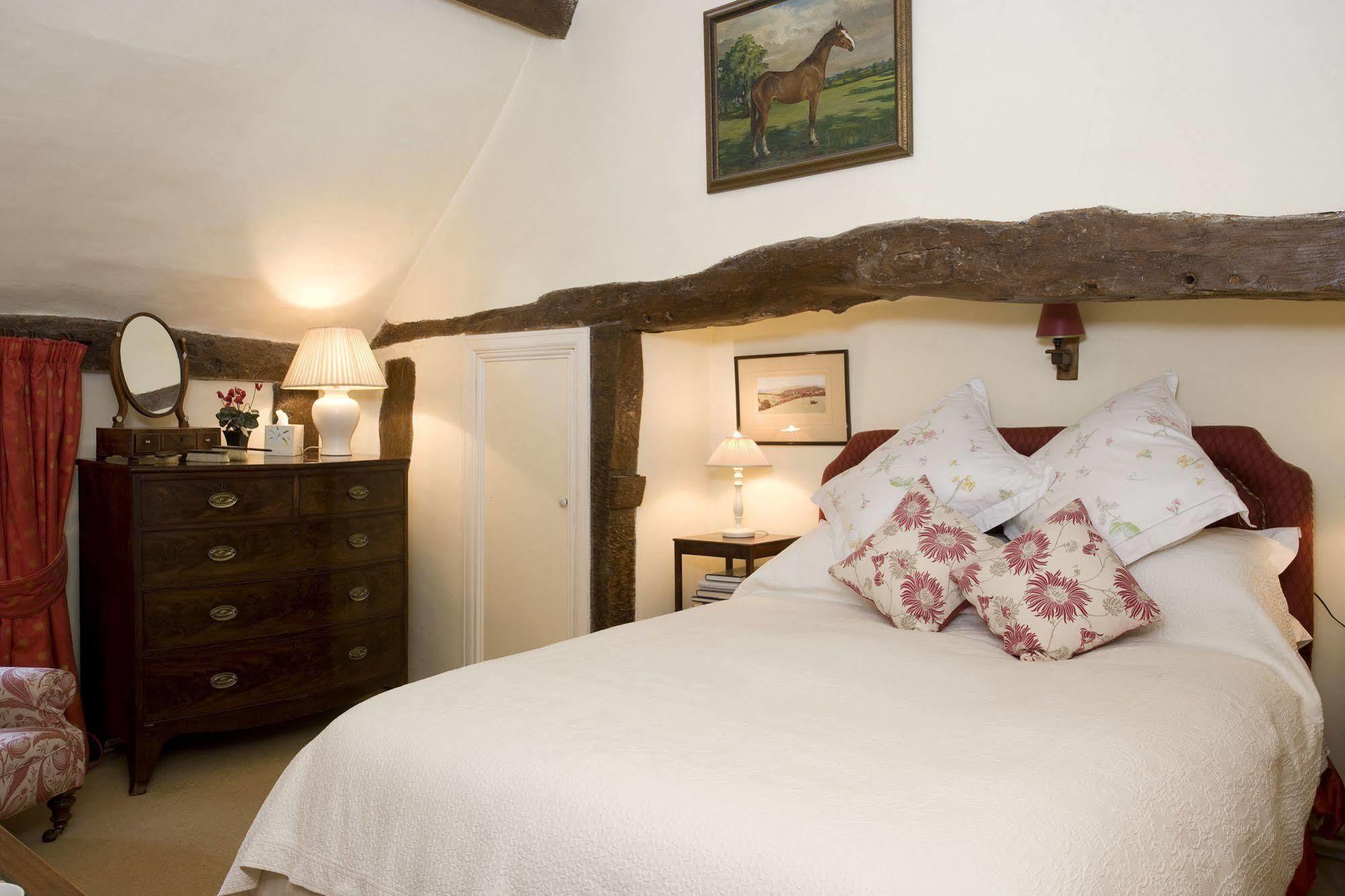 Bed and Breakfast The Old Manor House Halford  Екстер'єр фото